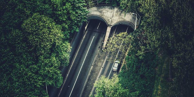 从全球贸易到智能车间：宏大实业如何用物联网与AI重塑重型装备制造精度