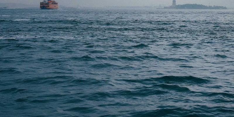 宏大实业ESG报告深度解读：环境、社会与治理绩效如何重塑贸易服务与工业制造的长期投资价值