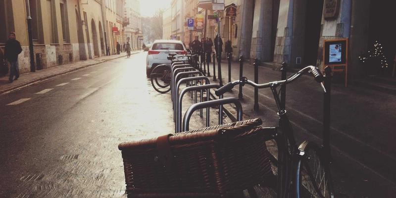 宏大实业全球化售后服务网络：如何通过优化供应链与贸易服务保障海外重型机械的长期稳定运行